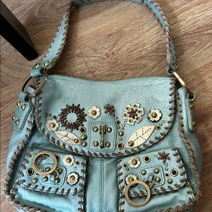 Elegant Women's Shoulder Bag with Floral Details
